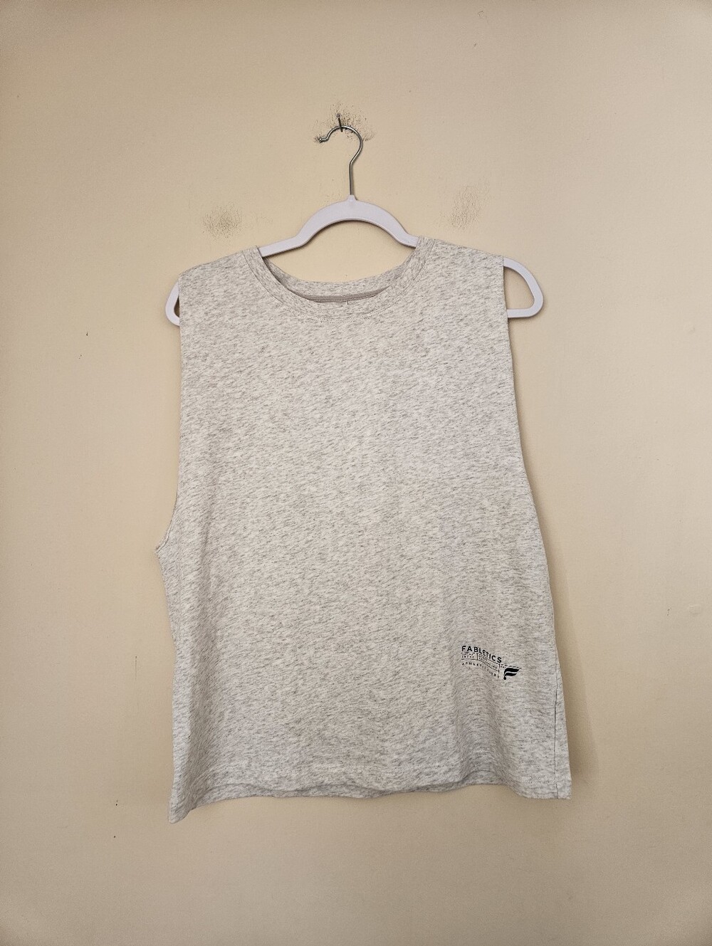 Fabletics Women's Light Gray Muscle Tank, Size Medium